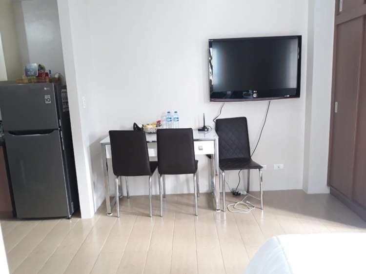 Zg-150Newport Apartment Manila Bagian luar foto